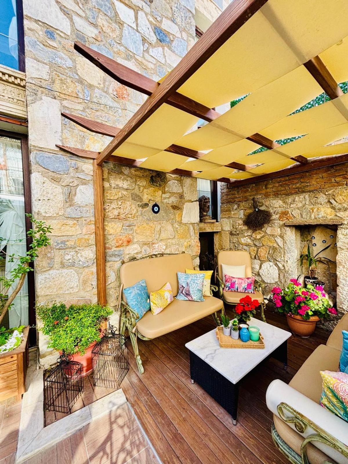Hotel Saint John 3*