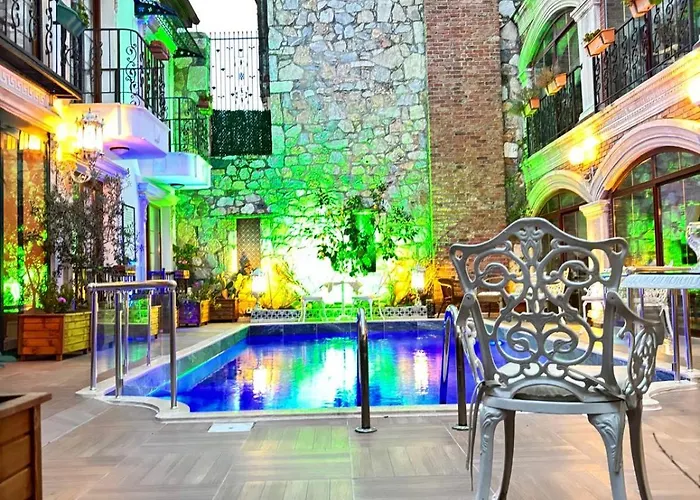 Saint John Hotel