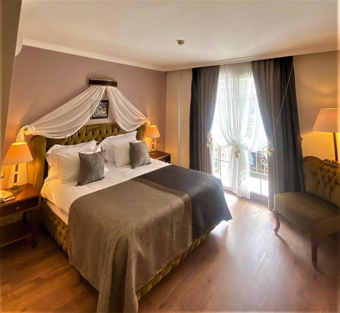 Saint John Отель 3*